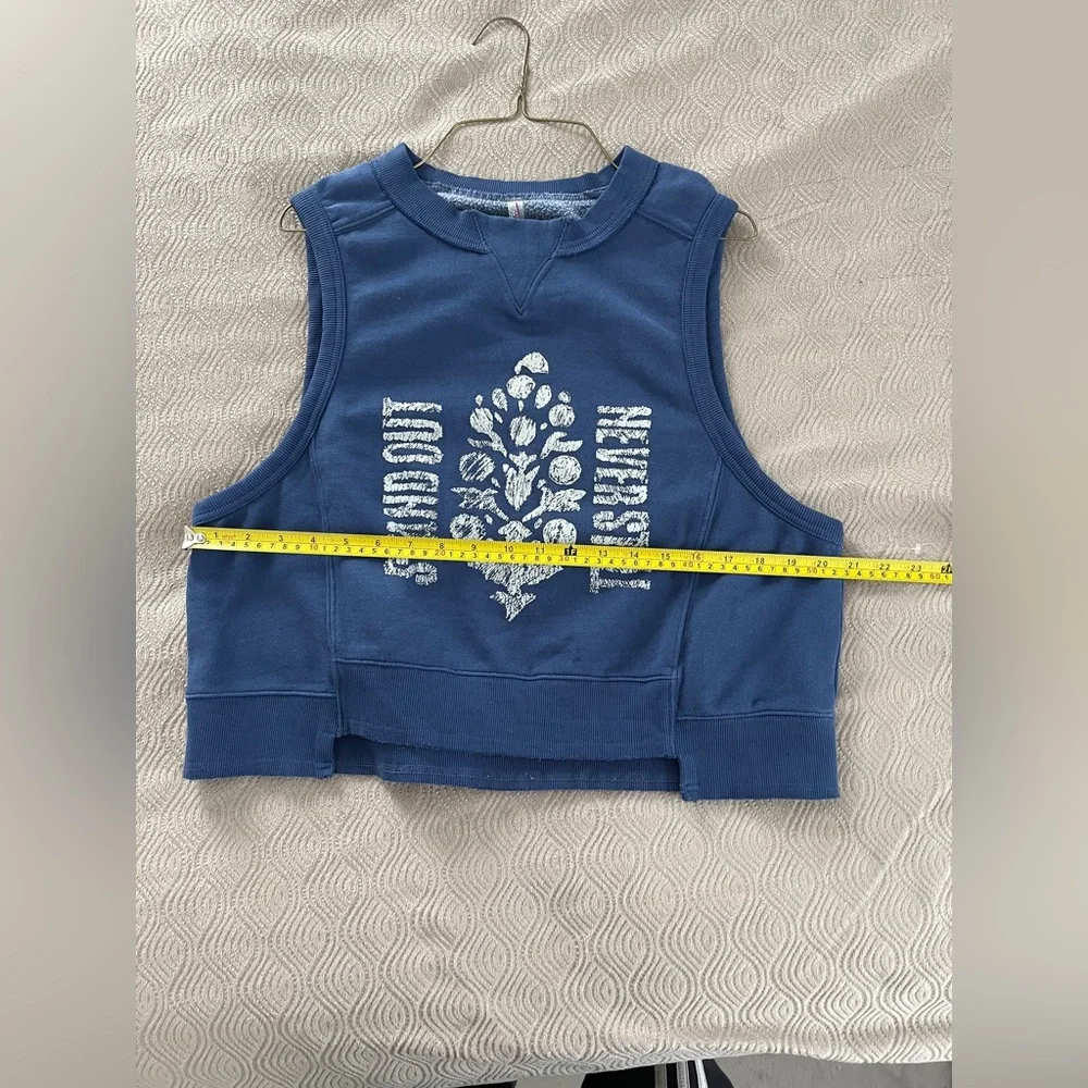 🆕 Free People Navy Sleeveless sweatshirt size medium - Picture 8 of 13
